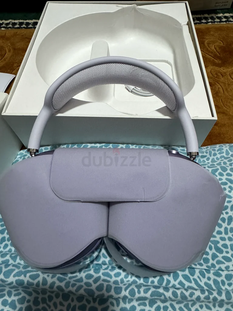 سماعات أبل إيربودز ماكس جديدة بالكامل مع كابل الشحن.63261282879105111