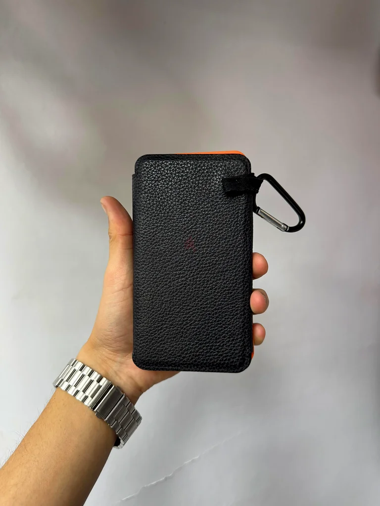 Lightly used solar power bank632218540641311116