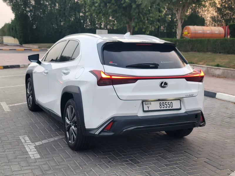 UX200 2023 F Sport  GCC KM21000In case of agency  يو اكس ٢٠٠ ٢٠٢٣ خليجي سبورت في حاله الوكاله63170840834563112