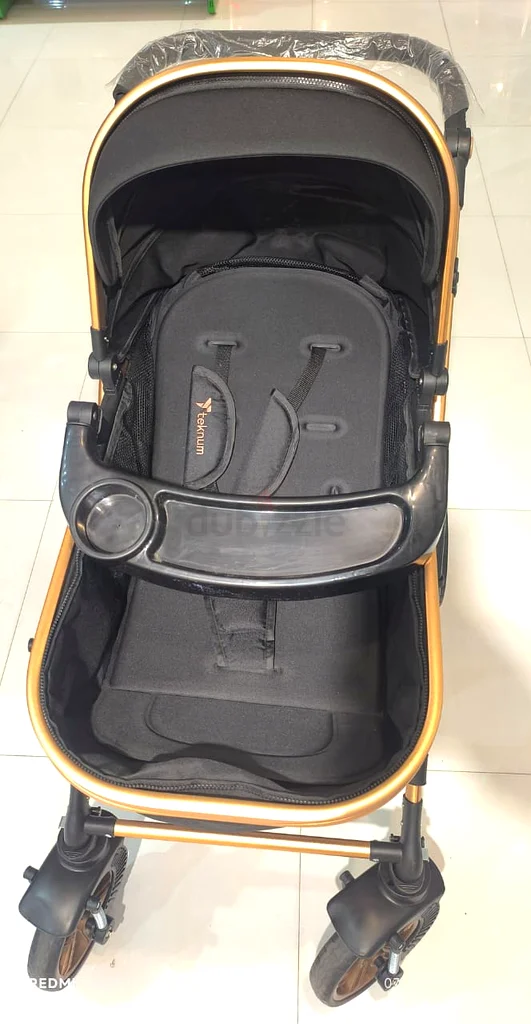 مقعد سيارة أطفال أنيق ومريح للبيع!63176195581059114