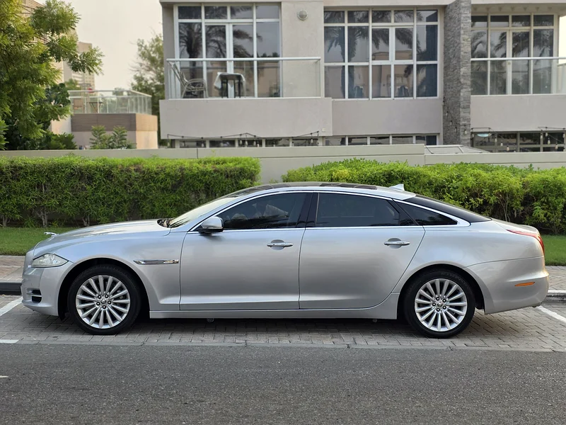 JAGUAR XJL 2013, GCC, LIKE NEW63221824642433113