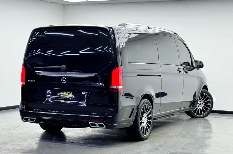 2022 Mercedes-Benz V250 Falcon Edition, 1 Year Warranty, Agency FSH, GCC63164770064258113