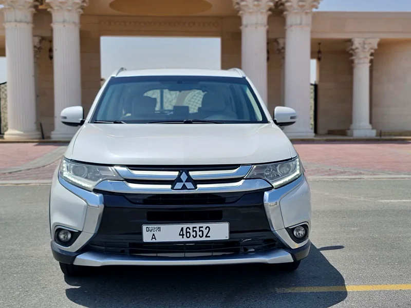 Mitsubishi Outlander 2016 model Gcc Space Full Option Original paint Accidents Free63225309701763115