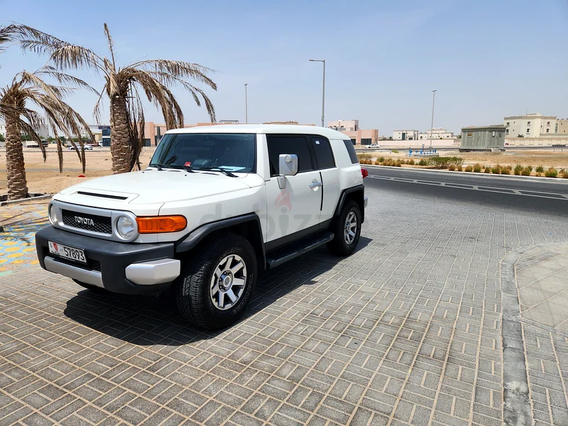 Gcc, 1st owner, very clean car63157441783554111