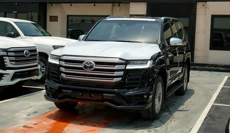2025 تويوتا لاند كروزر VXR 3.3 لتر ديزل LC300 خليجي جديد63138718865154112