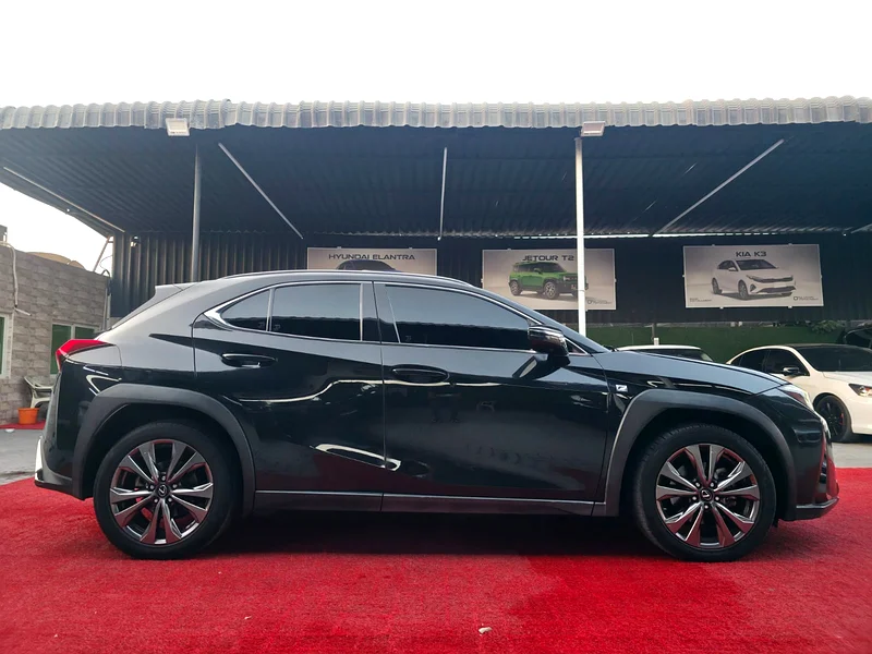 لكزس UX200 f sport Platinum خليجي 202063225698472577113