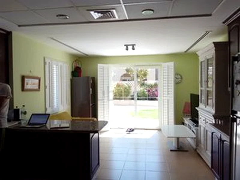 All type of paint services/professional painter GOOD price. Apartment. Villa. Building. Schools63216842313217111