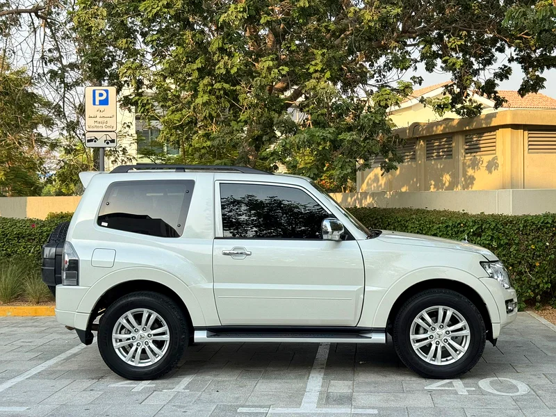 AED 1,252/monthly• GCC 2020 Mitsubishi Pajero GLS Top 3 Door 3.8L V6•PRISTINE CONSITION•ONLY 53000KM63152750052097113