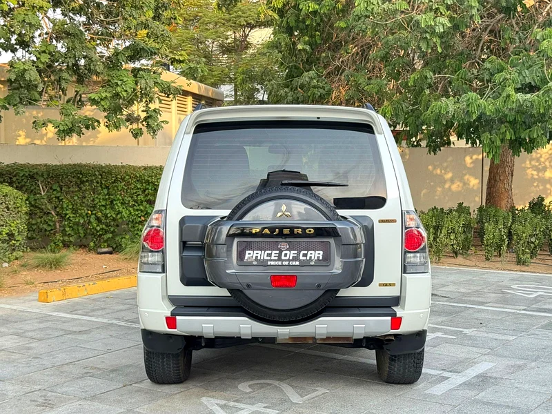 AED 1,252/monthly• GCC 2020 Mitsubishi Pajero GLS Top 3 Door 3.8L V6•PRISTINE CONSITION•ONLY 53000KM63152750052097111