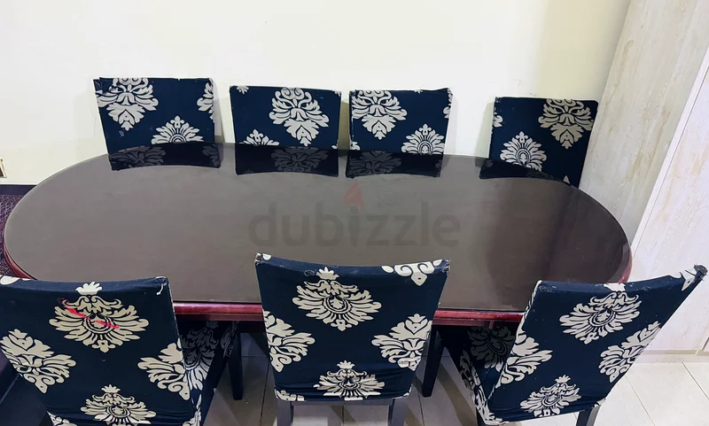 طقم طاولة طعام خشبي أنيق مكون من 7 قطع مع زجاج ثقيل وكراسي بزهور63184228800770111