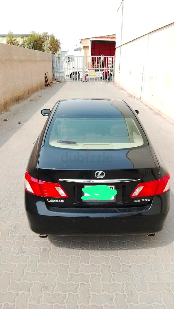 لكزس ES35063168495202689111