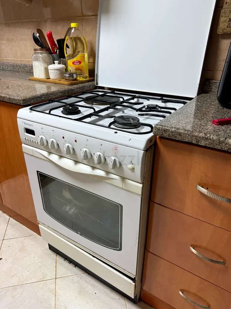 Cooking range for sale
