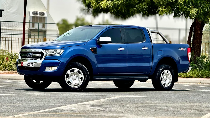 Ford Ranger XLT 2017 only 76000kms Gcc specs ( Full service history .63168029169665111