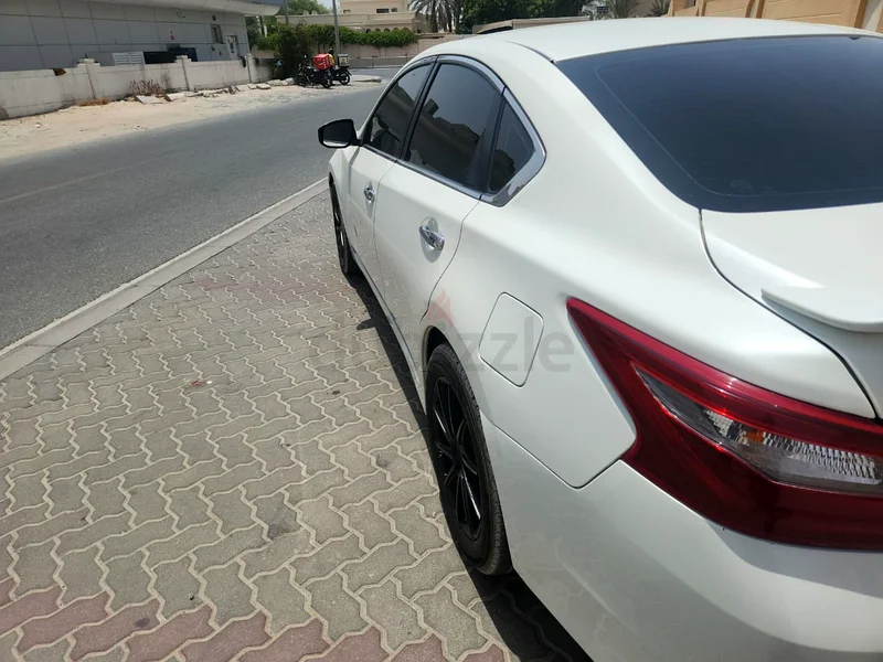 Nissan altima GCC 201863149120108930111