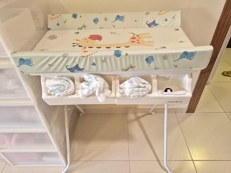 Changing Table with Bathub 0-12 months63175286605443112