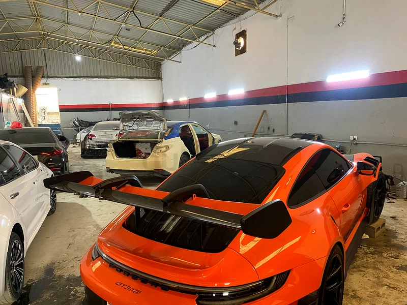 ALMAFAK ALTHAHABI LLC Garage Auto Maint63211920204162111