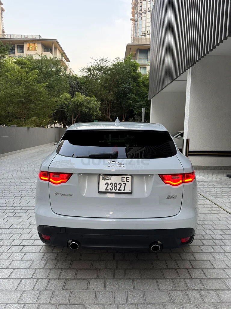 Jaguar F-pace 2017 V6 Full Option no paint63222311838851114