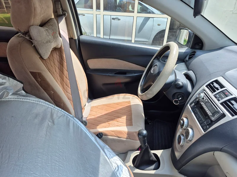 نظيف ومرتب جدًا في حالة جيدة جدًا63147209709441111