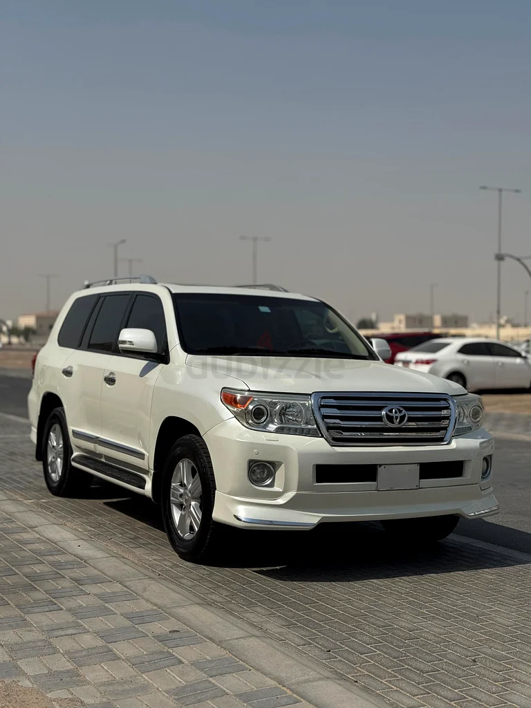 LAND CRUISER GXR V6 -2014 MODEL - GCC - 92000 AED63138718670977111