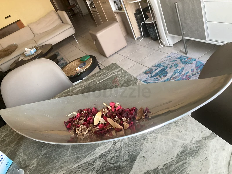 وعاء زخرفي63223356131970110