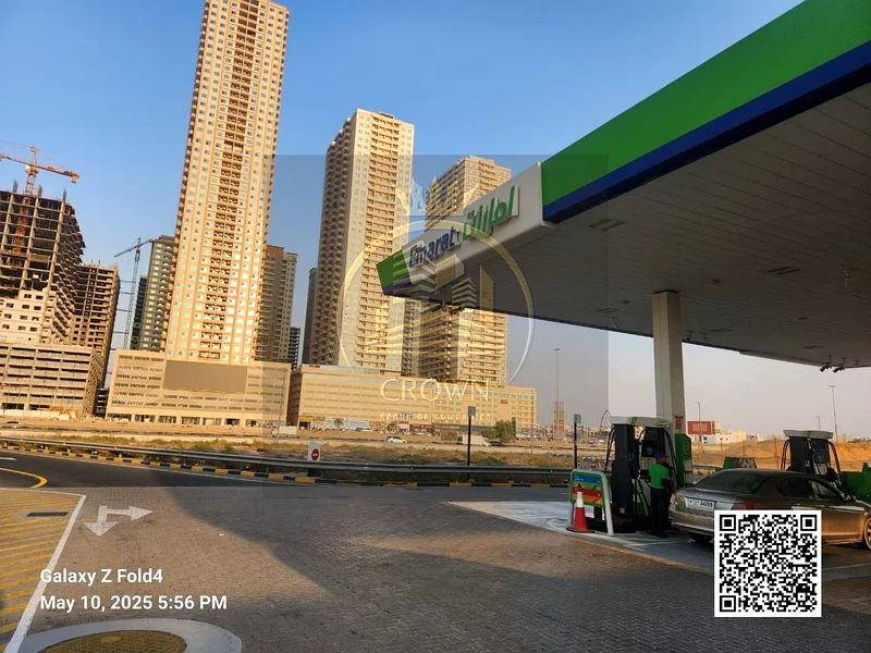 محطة بنزين للبيع في العاليا63196120558721114