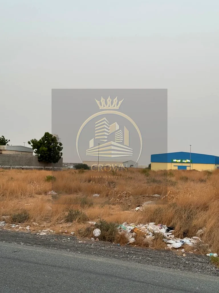 أرض للبيع بمساحة 29050 قدم مربع: منطقة الإمارات الحديثة الصناعية، أم القيوين، متاحة للأجانب63185196718338114