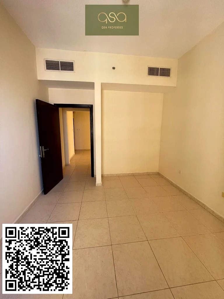 صفقة للمستثمرين | 4 غرف نوم مع مساحة معيشة | موقف للسيارات | في مدينة الإمارات63170847250818112