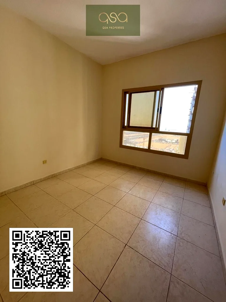 صفقة للمستثمرين | 4 غرف نوم مع مساحة معيشة | موقف للسيارات | في مدينة الإمارات63170847250818114