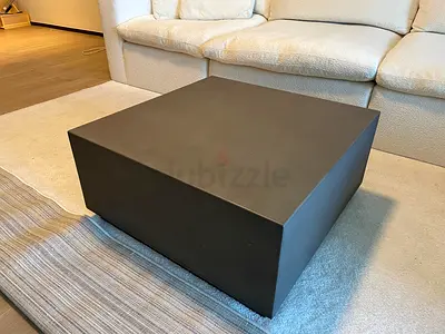 Cratebarrel premium quality coffee table
