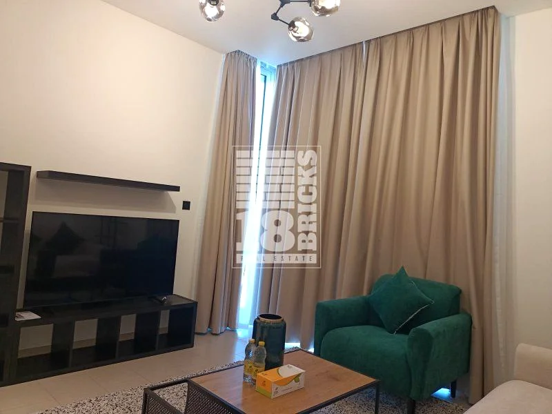 الحياة العصرية | مؤثثة بالكامل | طابق متوسط | مؤجرة63176182021889113