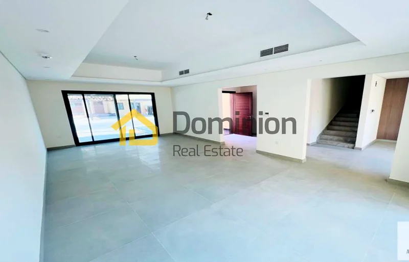 تاون هاوس أنيق مكوّن من 4 غرف نوم مع مزايا صديقة للبيئة63195613517827114