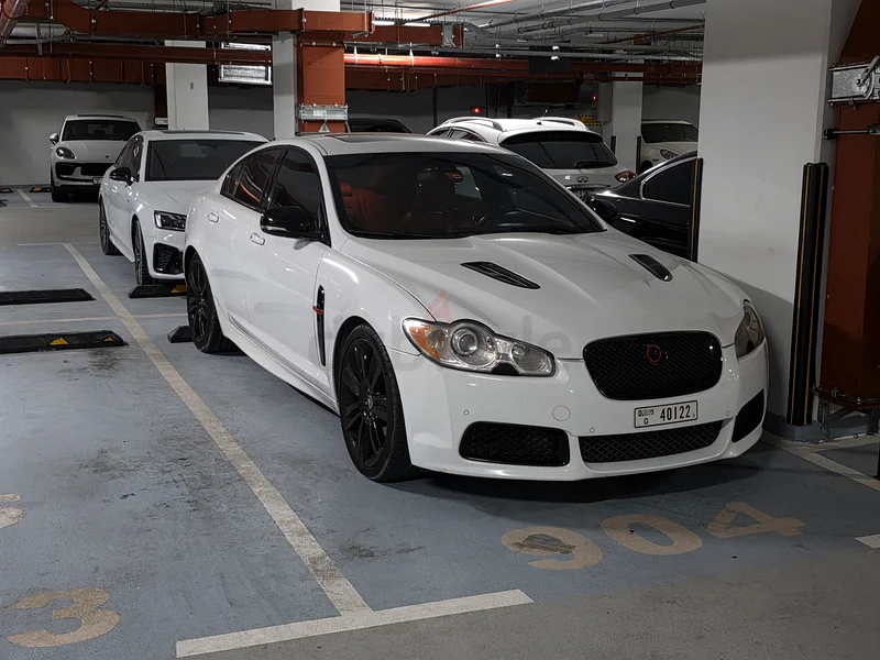 Jaguar XF-R (V8 Supercharged 510 HP)632218248997151125