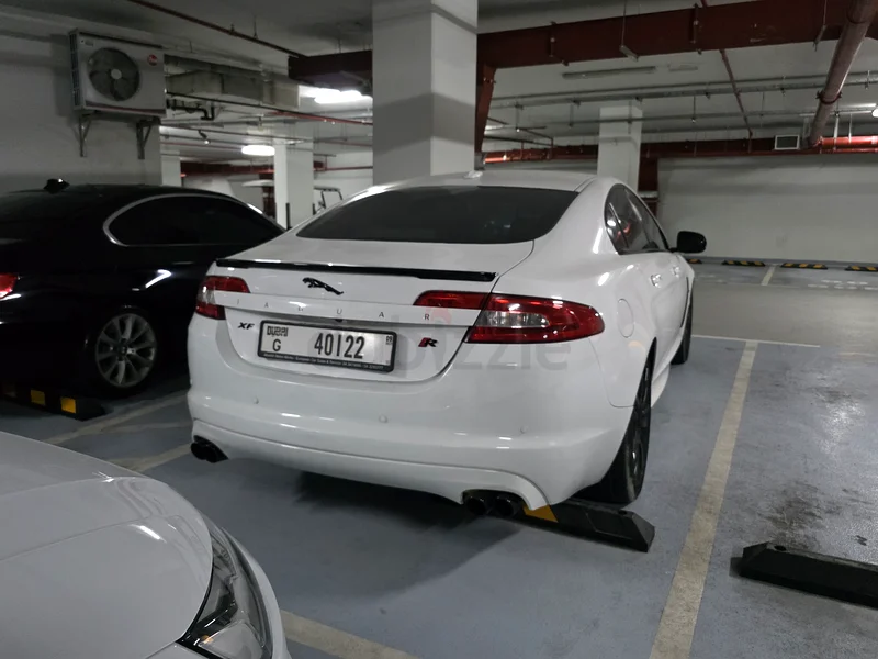 Jaguar XF-R (V8 Supercharged 510 HP)63221824899715113