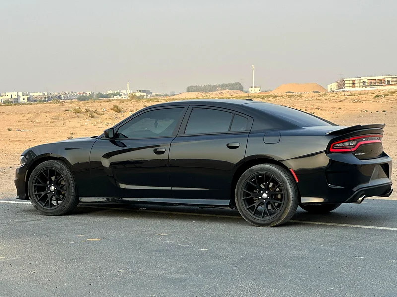 2015 Dodge Charger V6 SXT – Canadian Import
Converted to SRT Body Kit – Excellent Condition63172196354947113