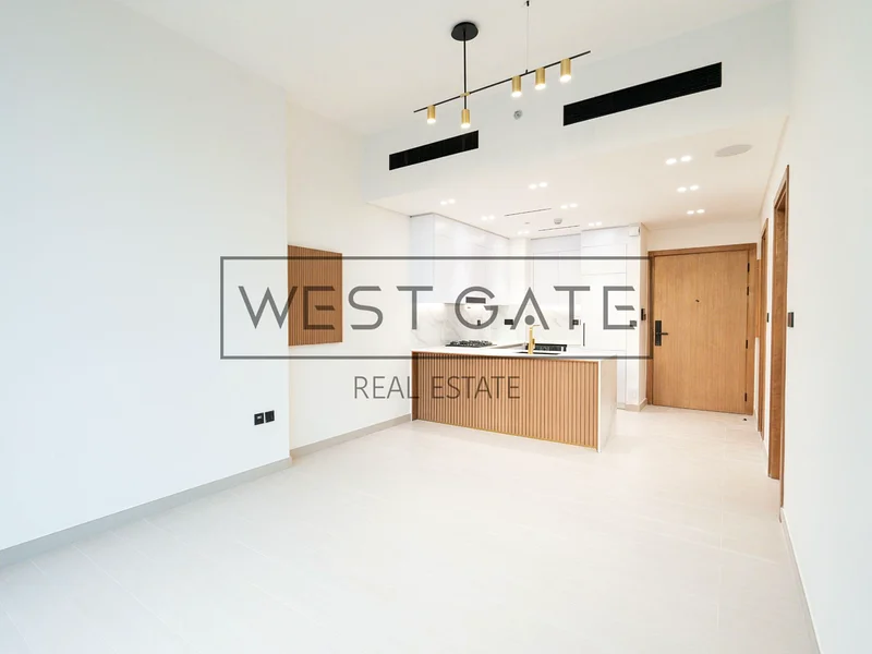 1br Appartment | Next to exit | Brand New | Negotiable63798818396162112