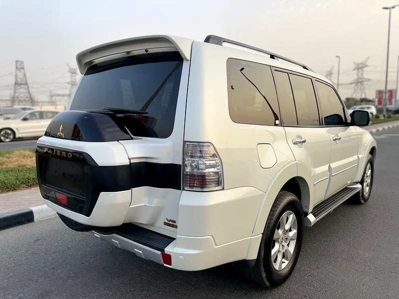 MITSUBISHI PAJERO 2021 GLS 3.0 V6 GCC SPECS63225696753155114