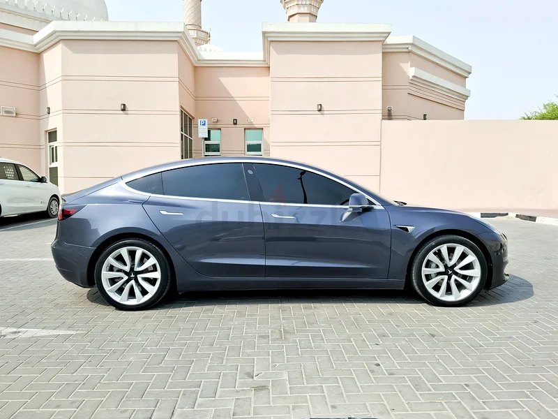 AED 1444/month | 2020 Tesla Model 3 Long Range | GCC Specs | Ref#34004563175258629122112