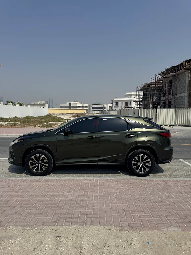 Lexus RX450H under Agency warranty (GCC Specs)63225701330177112