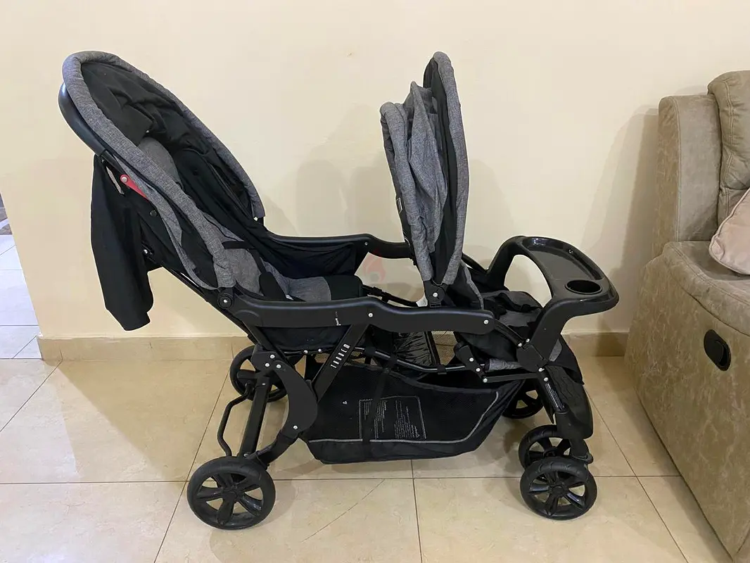 Twin Stroller in mint condition for Sale!