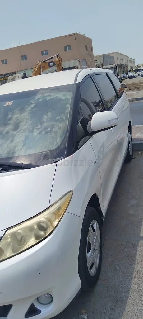 تويوتا بريفيا 2014 للبيع - 28,000 درهم63147211494787113