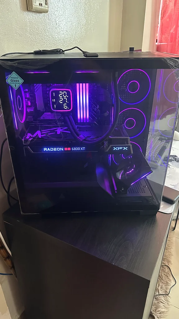 High-Performance Custom Gaming PC with RGB Lighting (Aura Sync)63168514558337111