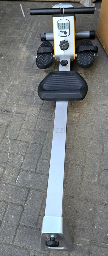 Get Fit at Home: Rowing machine with Digital Display!63242691079171111