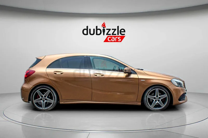 760 درهم/شهريًا | مرسيدس بنز A-Class A 250 2018 | مواصفات خليجية | رقم المرجع#34197963232141152897113