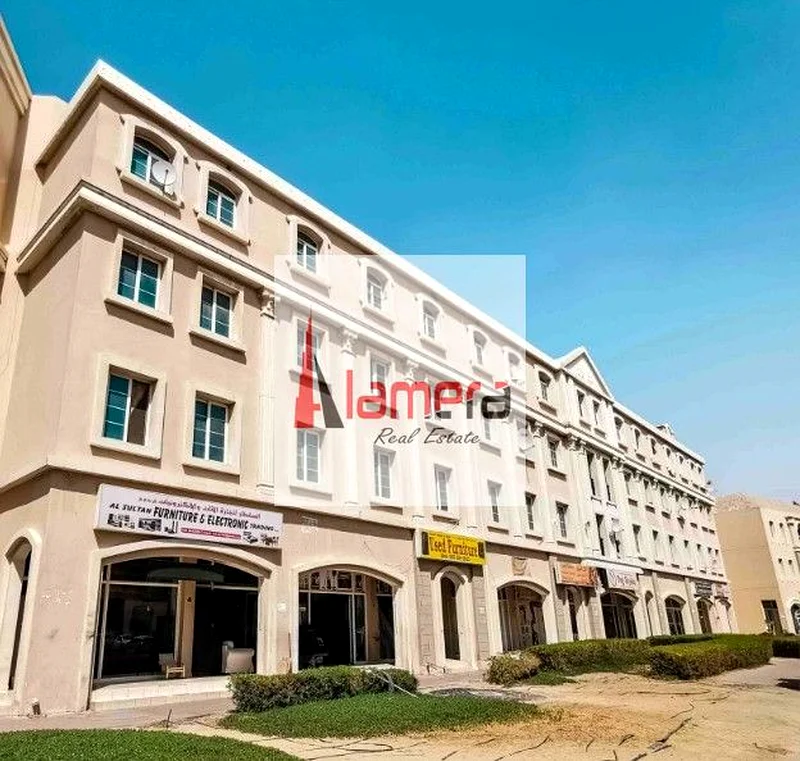 Studio Rented open view close to exit cash buyer only call!63996850700673110