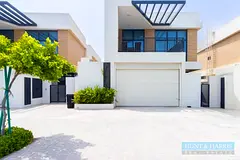 Marbella Phase 2 - 5 bedroom Villa for Sale Mina Al Arab - Beachfront