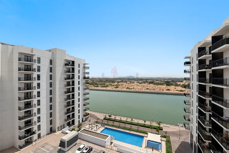 Luxury 1BR Apt | Canal View | Beach Access | Yas Island63142586989825113