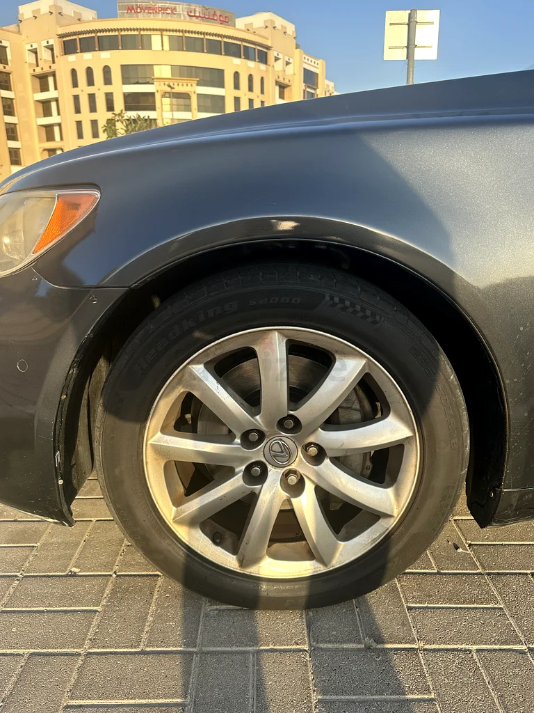 تويوتا لكزس LS460، موديل 2009 بمواصفات كاملة للبيع، والترانسميشن والمحرك بحالة جيدة جدًا63149580803971114