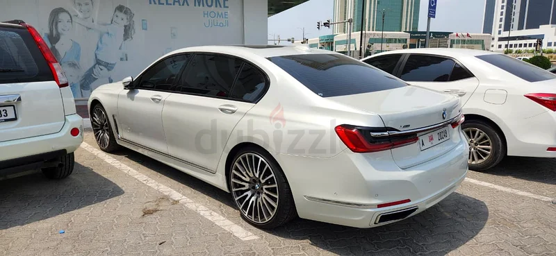 BMW 740x drive upgraded to 750LI agency maintained63160158352386113