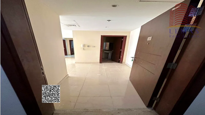 1bhk For sale closed kitchen with street view63251869967618112