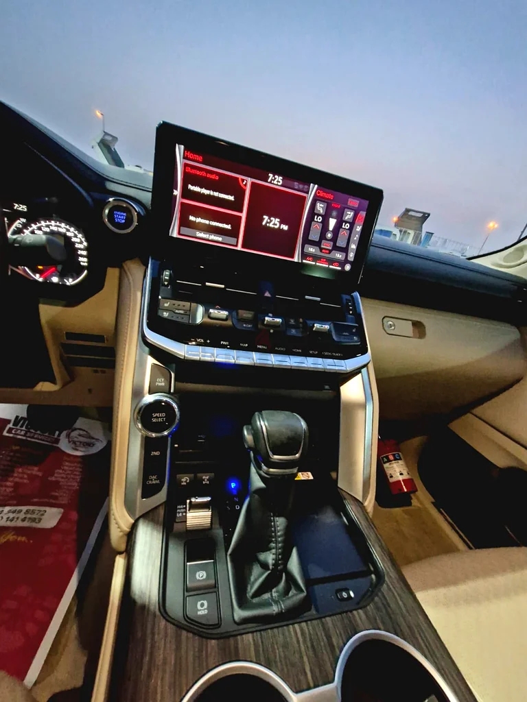 تويوتا لاند كروزر VXR المواصفات الخليجية 2023 شبه جديد63157882395777111